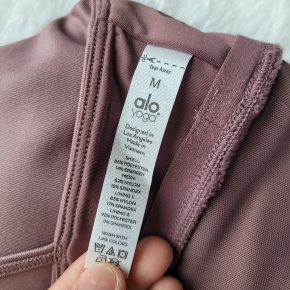 ALO YOGA Lavish Bra - Picture 10 of 11